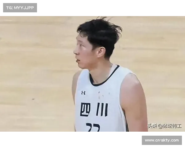 周琦因伤无缘亚洲杯 杨瀚森紧急顶替引发球迷热议 周琦因伤无缘亚洲杯 杨瀚森紧急顶替引发球迷热议